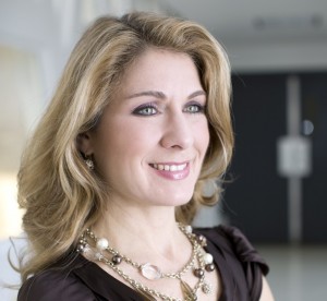 Picture of Cindy-Lee Dennis